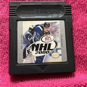 Nintendo Game Boy NHL 2000 Cartridge - Black and Blue no case works great